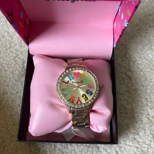 Betseyville watch brand new